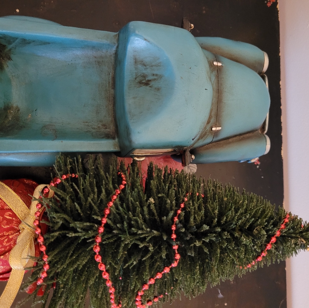 Vtg style Blue Truck And Christmas Tree - Picture 6 of 13